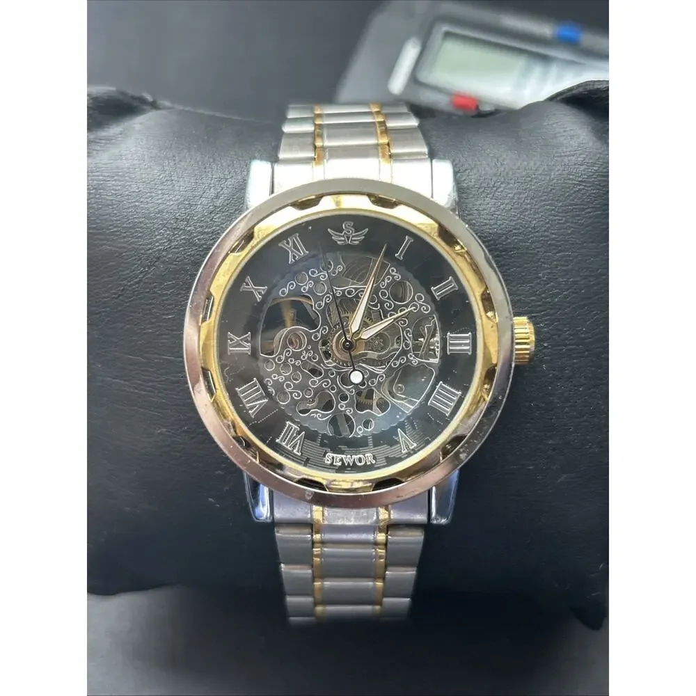 Sewor Two Tone Men’s Wind Up Watch
